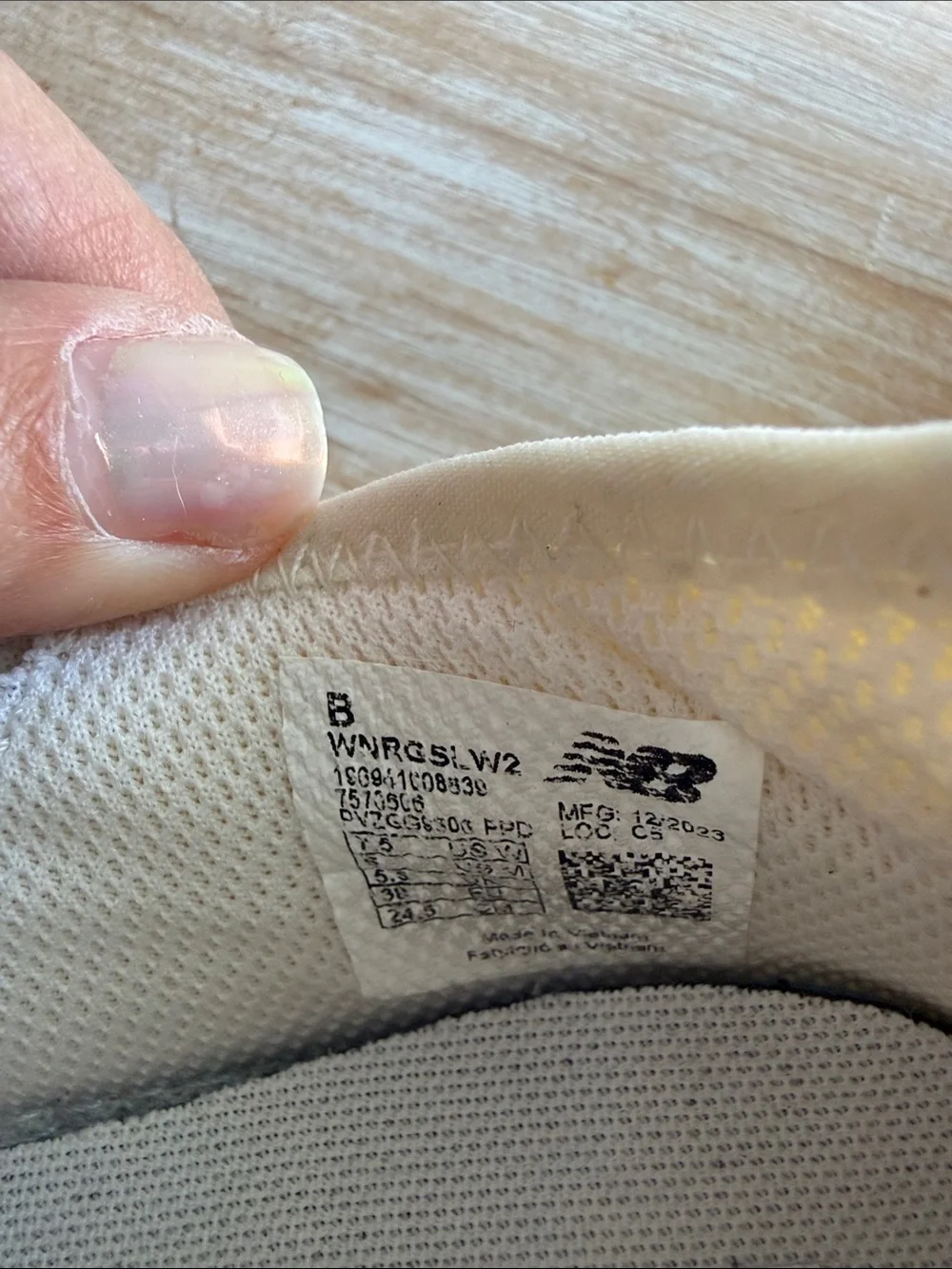 New Balance lightweight knit